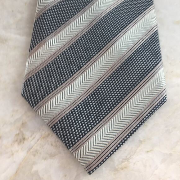 VESUVIO NAPOLI SILK TIE - Picture 1 of 9